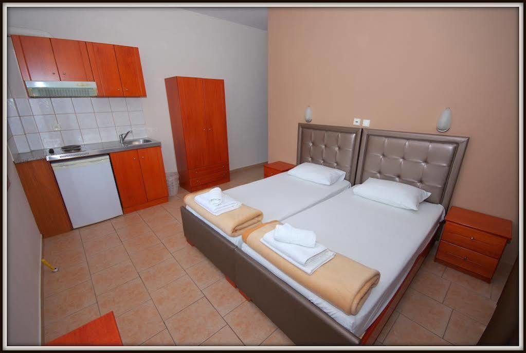 John & Eve Hotel Paralía Zewnętrze zdjęcie